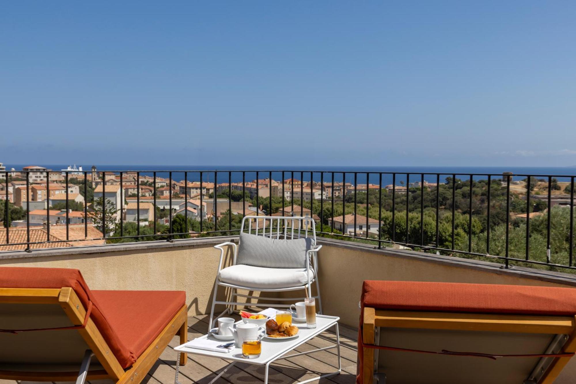 Hotel Restaurant Villa Josephine L'Ile-Rousse  Luaran gambar